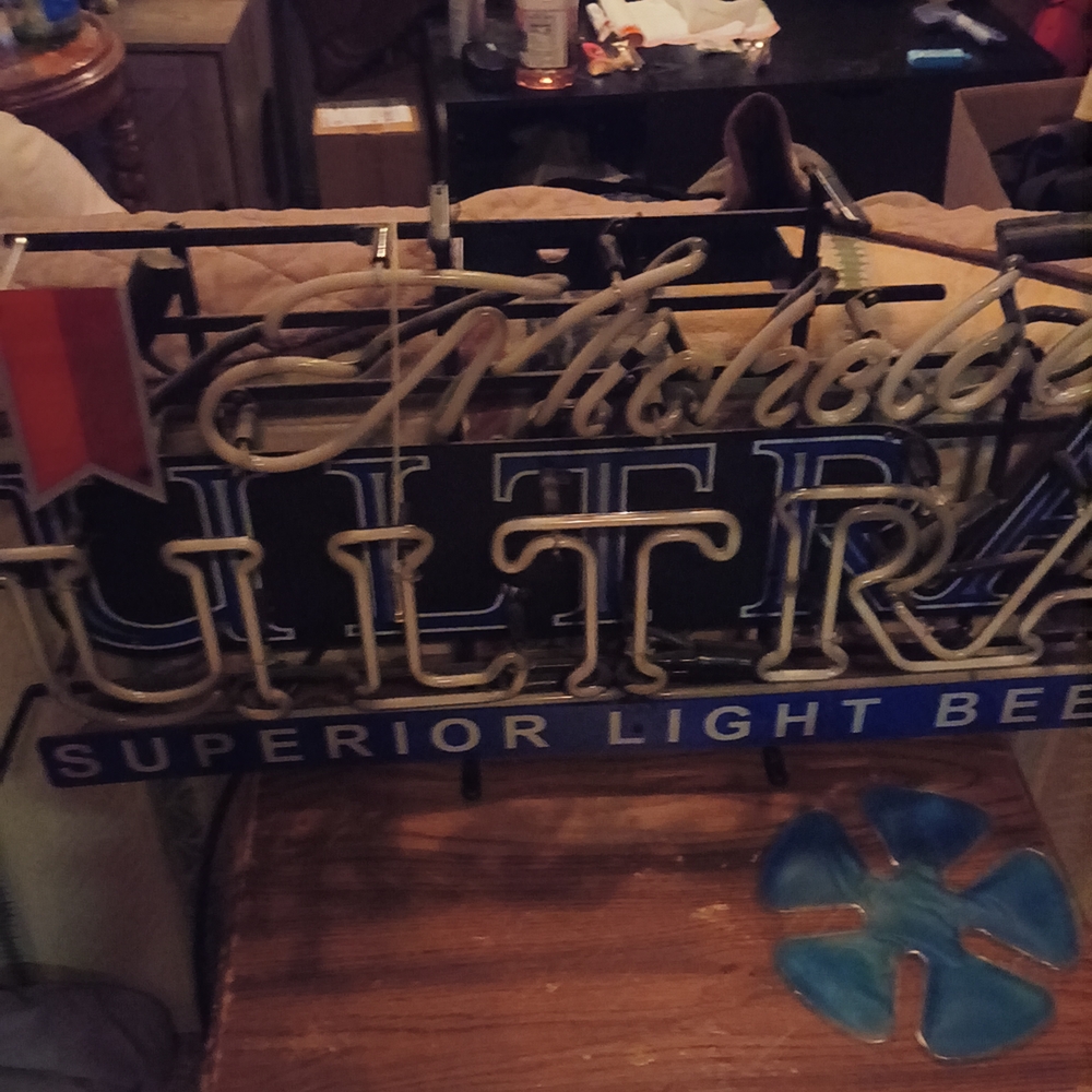 Michelob ULTRA Neon Sign